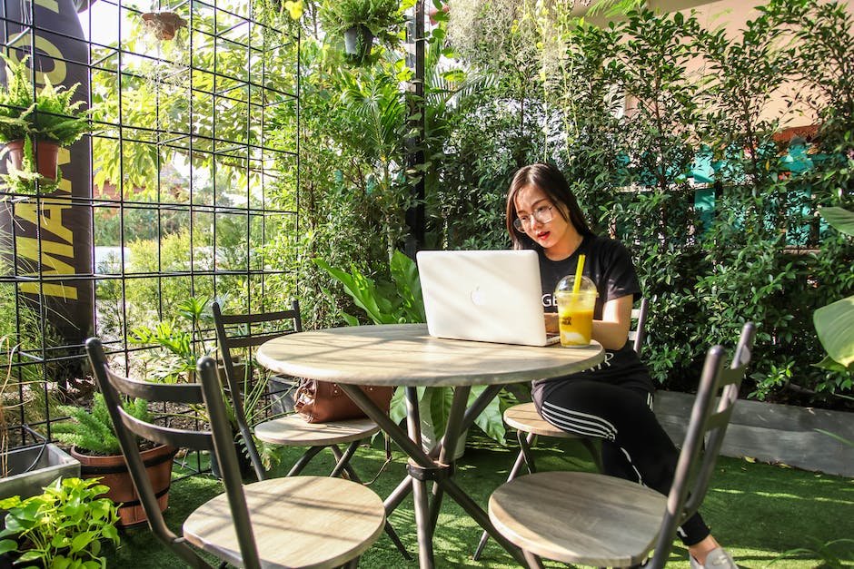 Remote Work and Travel: Tips for the Digital Nomad