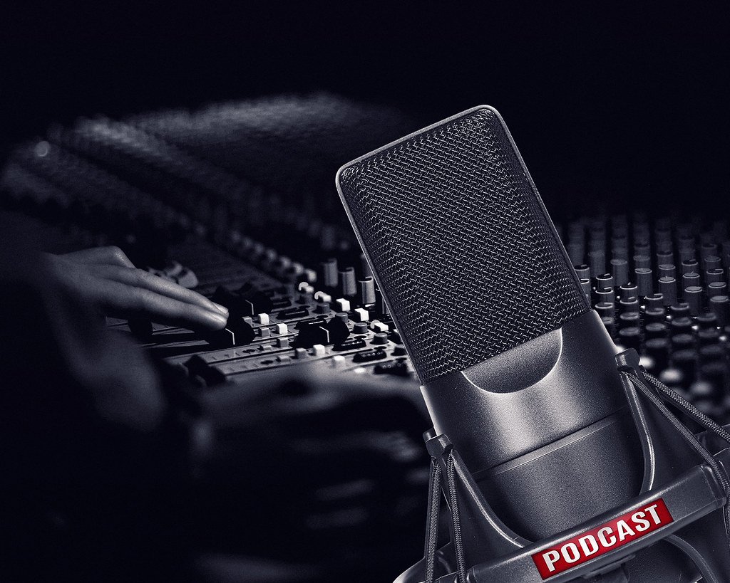 The Best Podcasting Tools for Remote Content Creators